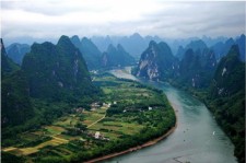 来宾旅游景点介绍(旅游景点介绍视频)