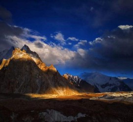 来宾伴游中国最好的风景已经在路上(旅游一路上的风景)