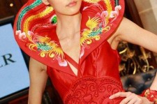 来宾莫万丹(莫万丹成婚了吗)