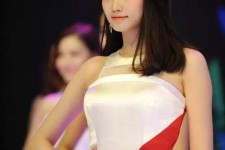 来宾成都特大模特兼职**(成都服拆模特兼职是实的吗)
