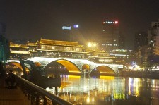 来宾成都游玩攻略(四川成都游玩攻略)