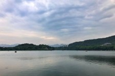 来宾杭州自助游(杭州自助游旅游攻略)