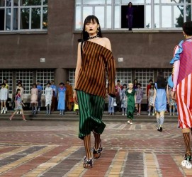 来宾广西民族大学兼职模特李琳(2022年即将升为公办的大学)