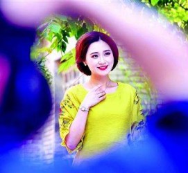 来宾中年女兼职模特(中年女兼职模特视频)
