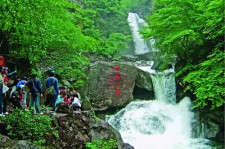 来宾安吉旅游攻略(湖州安吉旅游攻略)