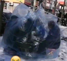 来宾东北大爷带老伴游中国(东北大爷带老伴游中国旅行)