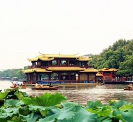 来宾杭州游玩攻略(杭州游玩攻略二天)