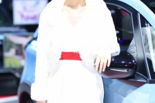 来宾兼职模特摄影收费(哪里能够找兼职模特摄影)