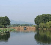 来宾杭州游玩攻略(无锡到杭州游玩攻略)