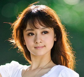 来宾极品美女模特兼职和大款视频的简单介绍
