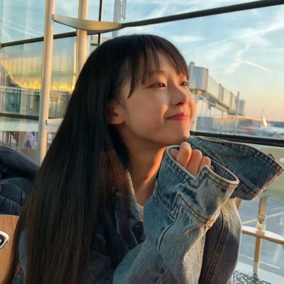 来宾伴游女生小雅的个人资料