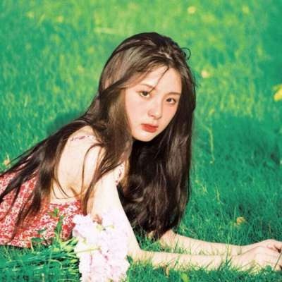 来宾伴游女生谢珞欣的资料