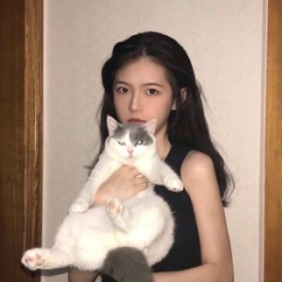 来宾伴游女生杨芃寒的资料