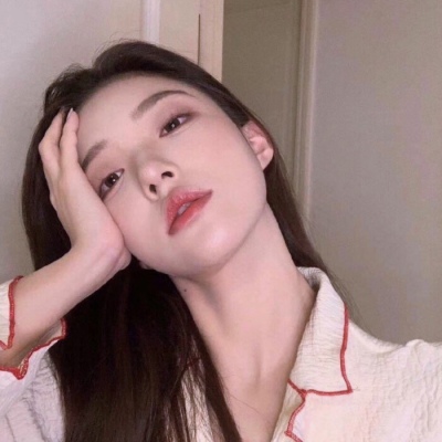 来宾伴游女生赵梦琪的资料