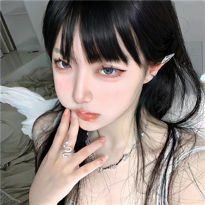 来宾伴游女生东方镜月的资料
