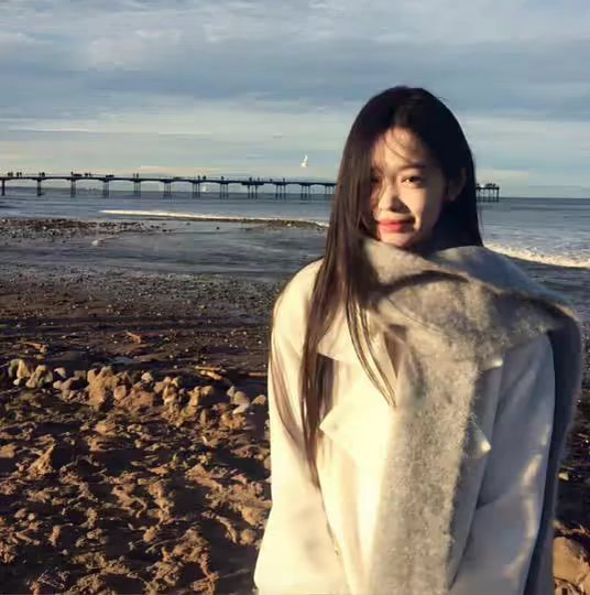 来宾伴游女生周晓婷的资料?