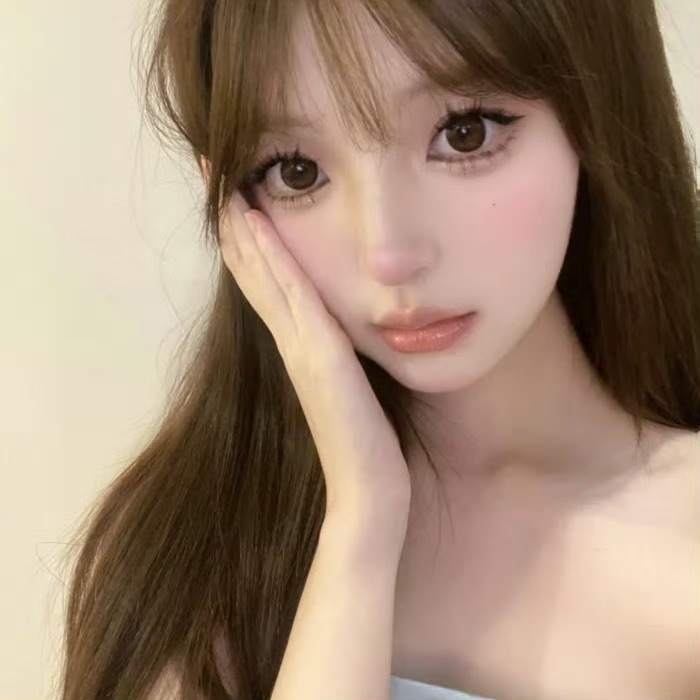 来宾伴游女生星晚的资料