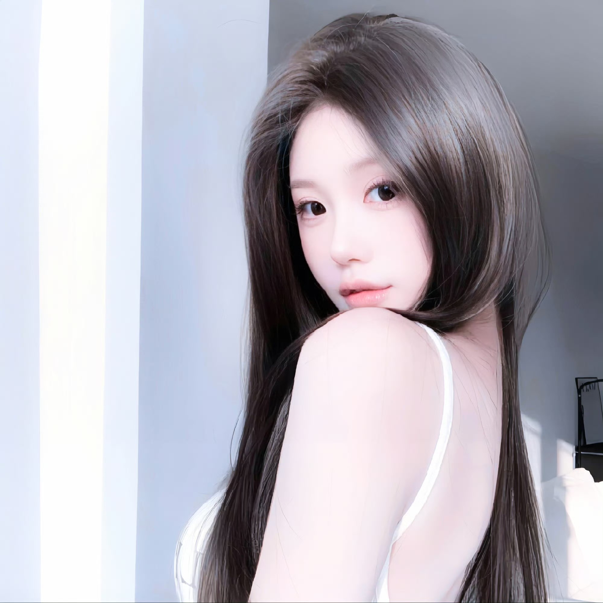 来宾伴游女生林雅的资料