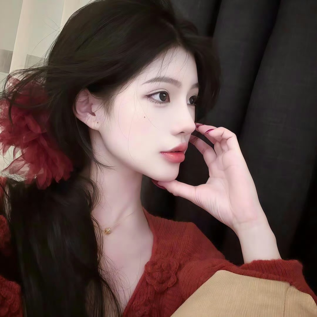 来宾伴游女生周雅雯的资料