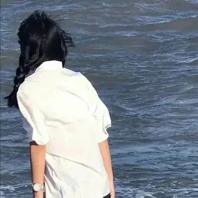 来宾伴游女生张廖新竹