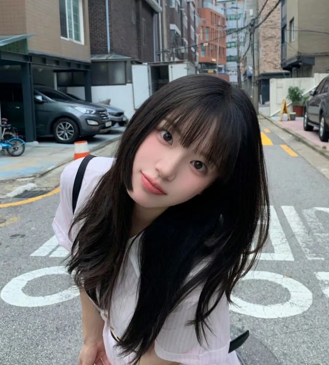 来宾伴游女生 | 林雨薇的资料