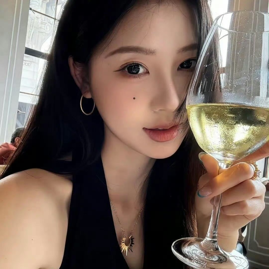 来宾伴游女生 | 张诗涵的资料